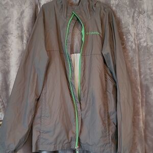 Columbia Men's Windbreaker in Gray with Green Trim